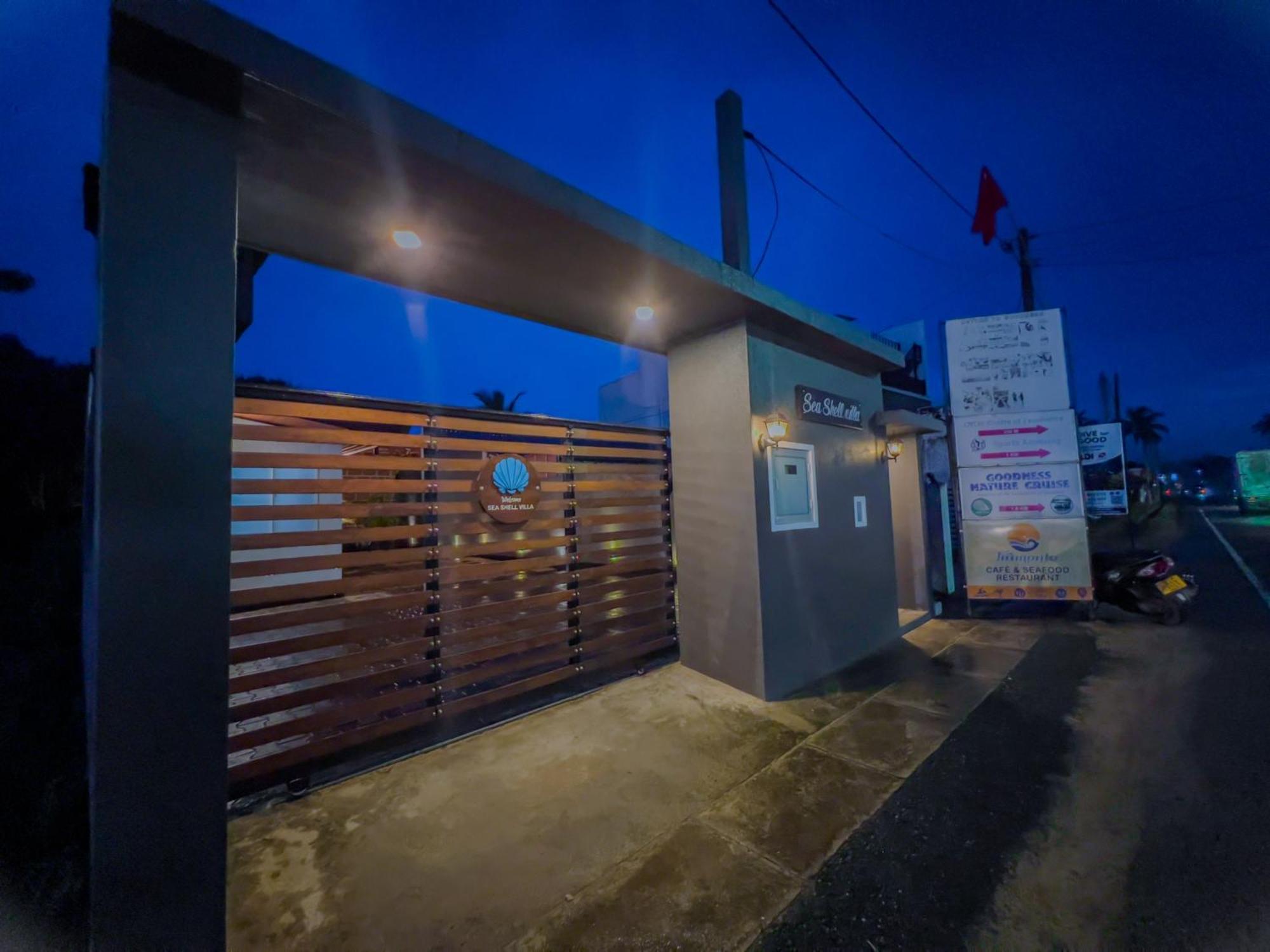 Sea Shell Villa Hikkaduwa 2 Separate Cabanas Ocean Front Villa Exterior foto